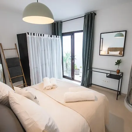 Alcalde * Мачер