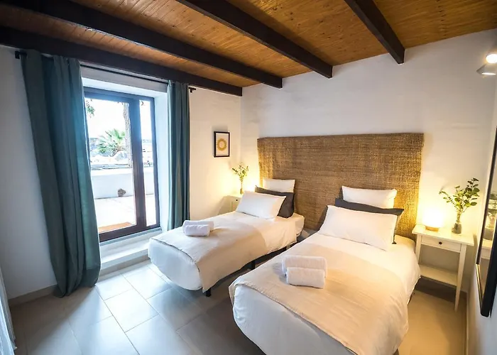 Alcalde Villa Mácher